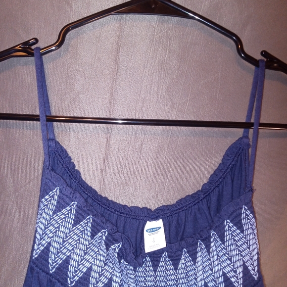 Old Navy spaghetti pullover tank top - Picture 4 of 4
